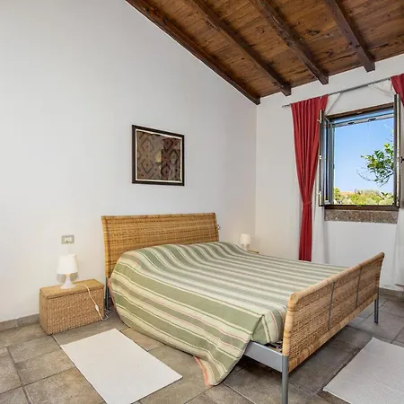 Tanka Disizu Holiday home *